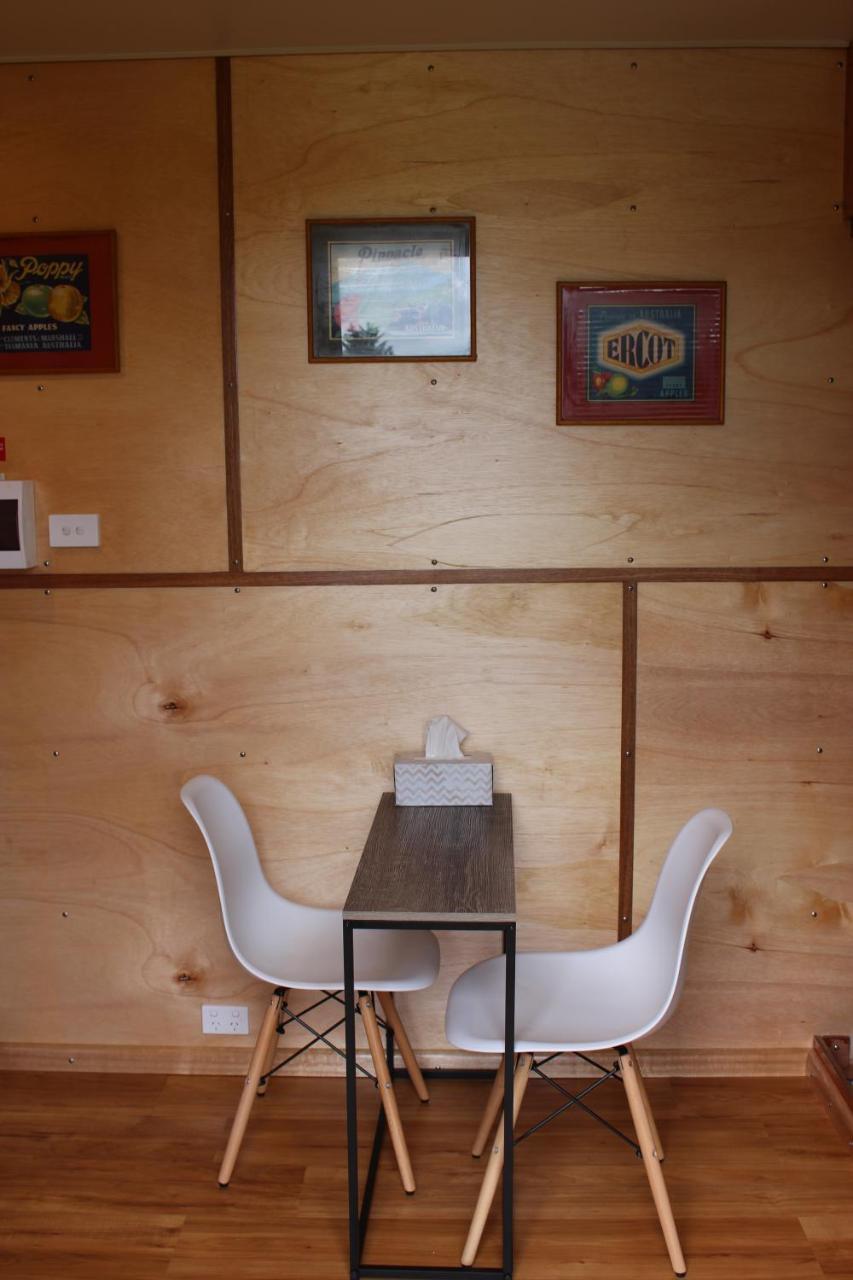 Tiny Cradle At The Good Place Staverton Exterior photo